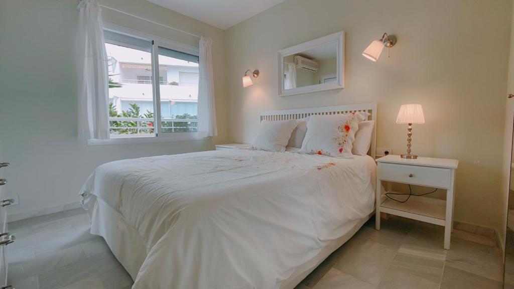 Estrelicia III Apartment Marbella Bagian luar foto