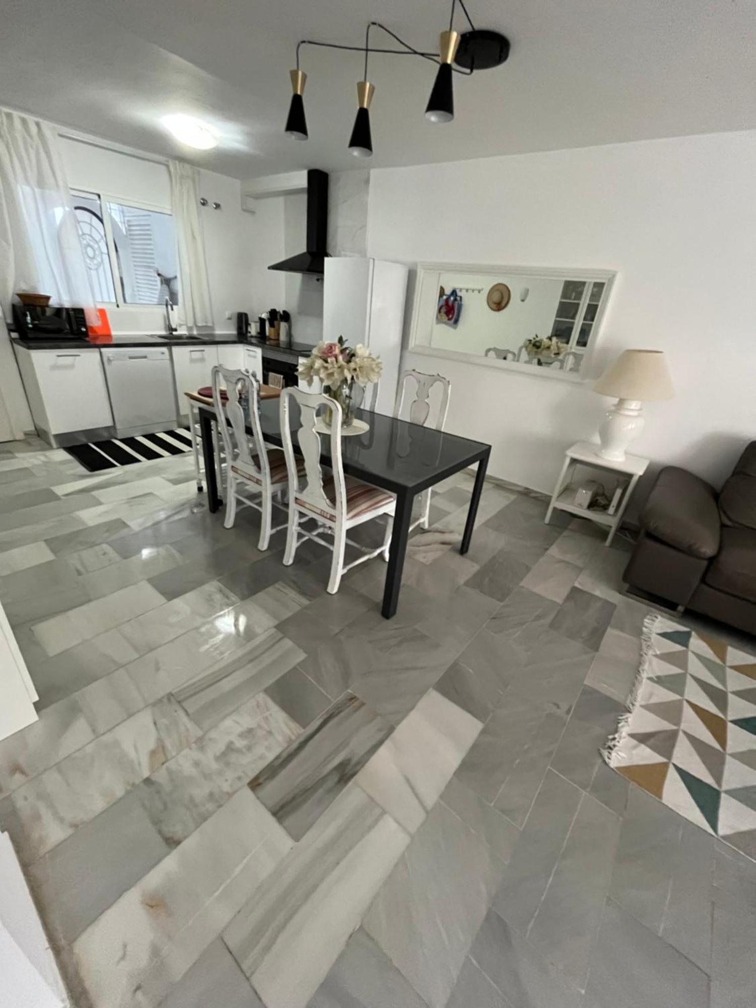 Estrelicia III Apartment Marbella Bagian luar foto